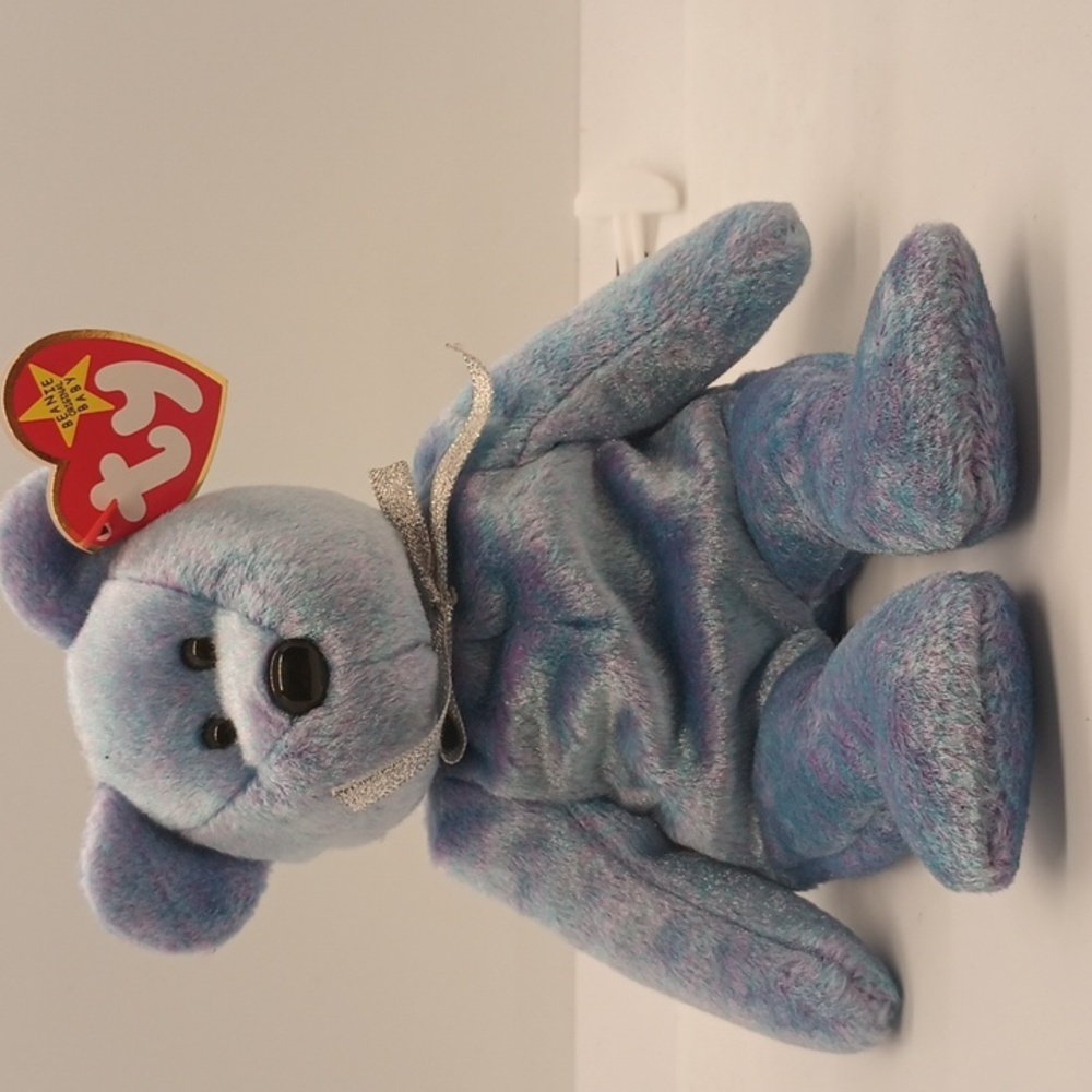 Beanie Baby Clubby 2 -- 1999 Ty Bear Beanie Baby w/ Tags